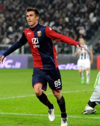  热那亚保级生死战，老将潘德夫替补建功救主  