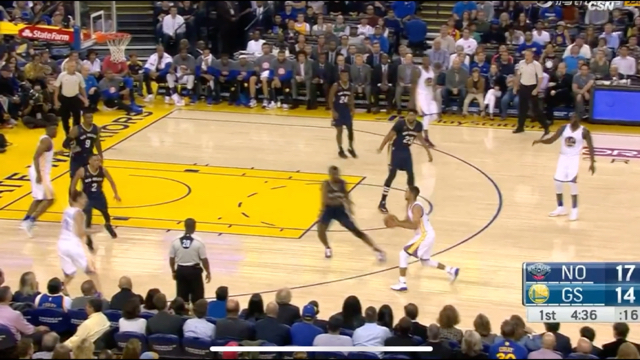  库里单场13记三分创纪录  